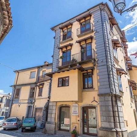Hotel Conte Ruggero セッラ・サン・ブルーノ エクステリア 写真