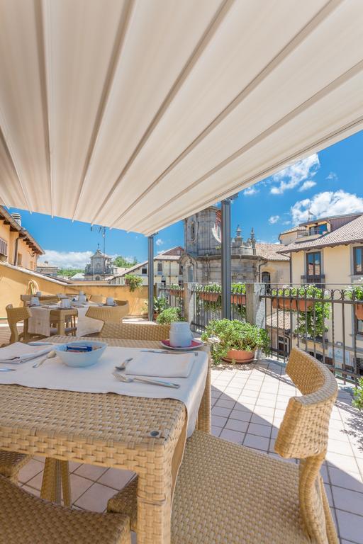 Hotel Conte Ruggero セッラ・サン・ブルーノ エクステリア 写真